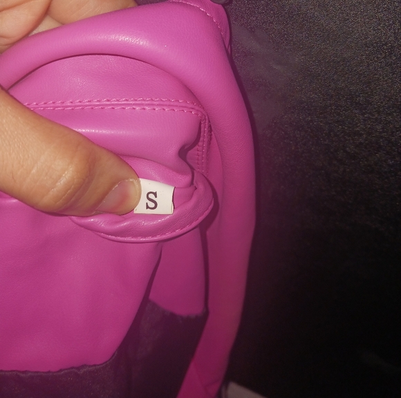 Women Pink Barbie style biker faux leather jacket - Picture 13 of 16